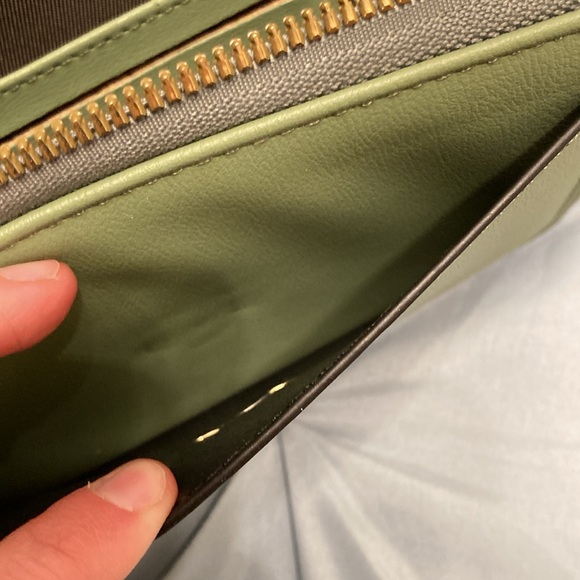 Green clutch/cross body bag - Picture 6 of 9
